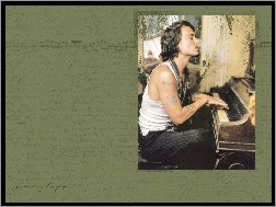Johnny Depp, Pianino